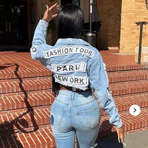 Fashion Tour III Denim Jacket - Light Blue Wash